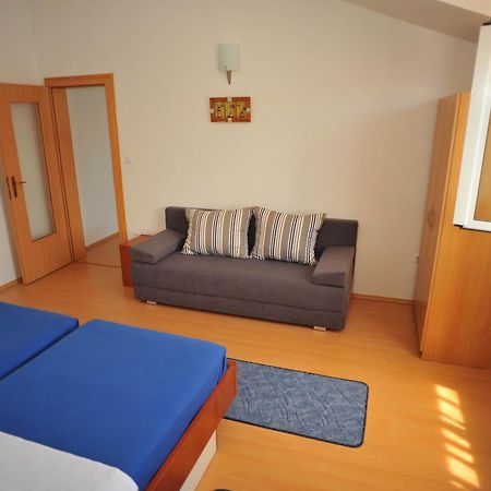 Villa Anni スティヴァン 部屋 写真